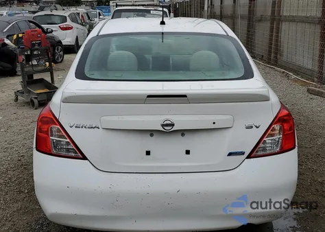 2014 Nissan Versa S z USA, uszkodzony, nr VIN 3N1CN7AP8EL802540